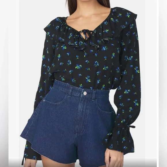 WeWoreWhat Floral Ruffle Long Sleeve Blouse Top Size Small - Picture 2 of 4